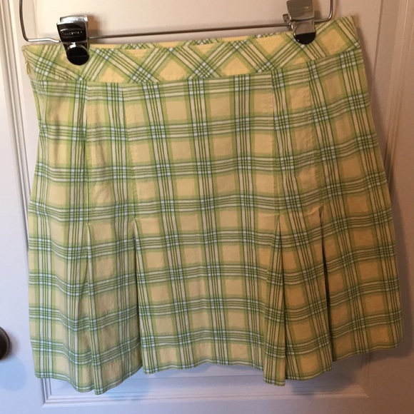 Ann Taylor Loft Pleated Skirt. Sz 10 - Picture 2 of 5